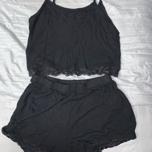 Fashion nova sleeping set